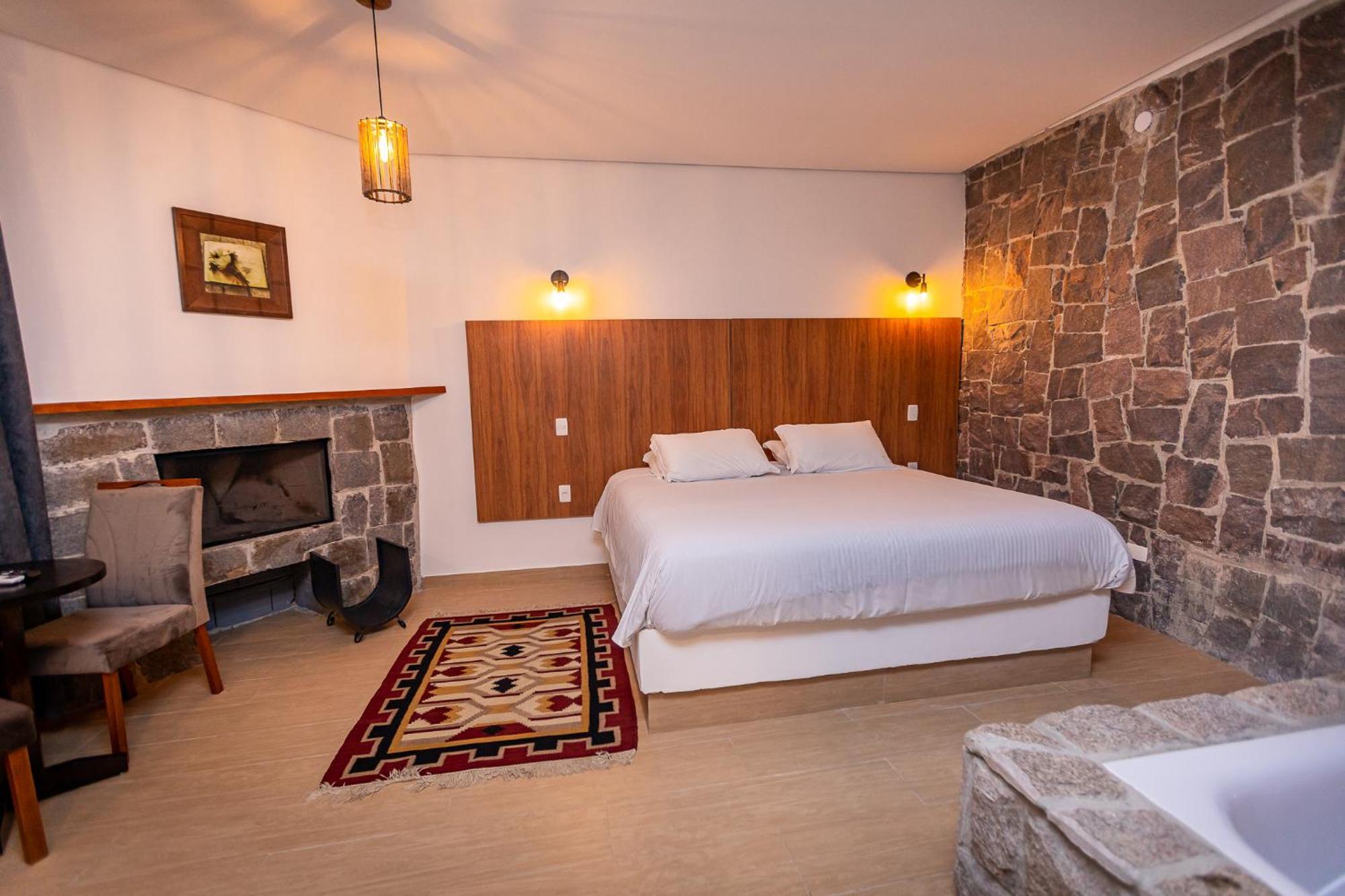 Suites E Chales Com Hidro Lareira E Ar Condicionado Villa Hegus Кампус-ду-Жордан Екстер'єр фото